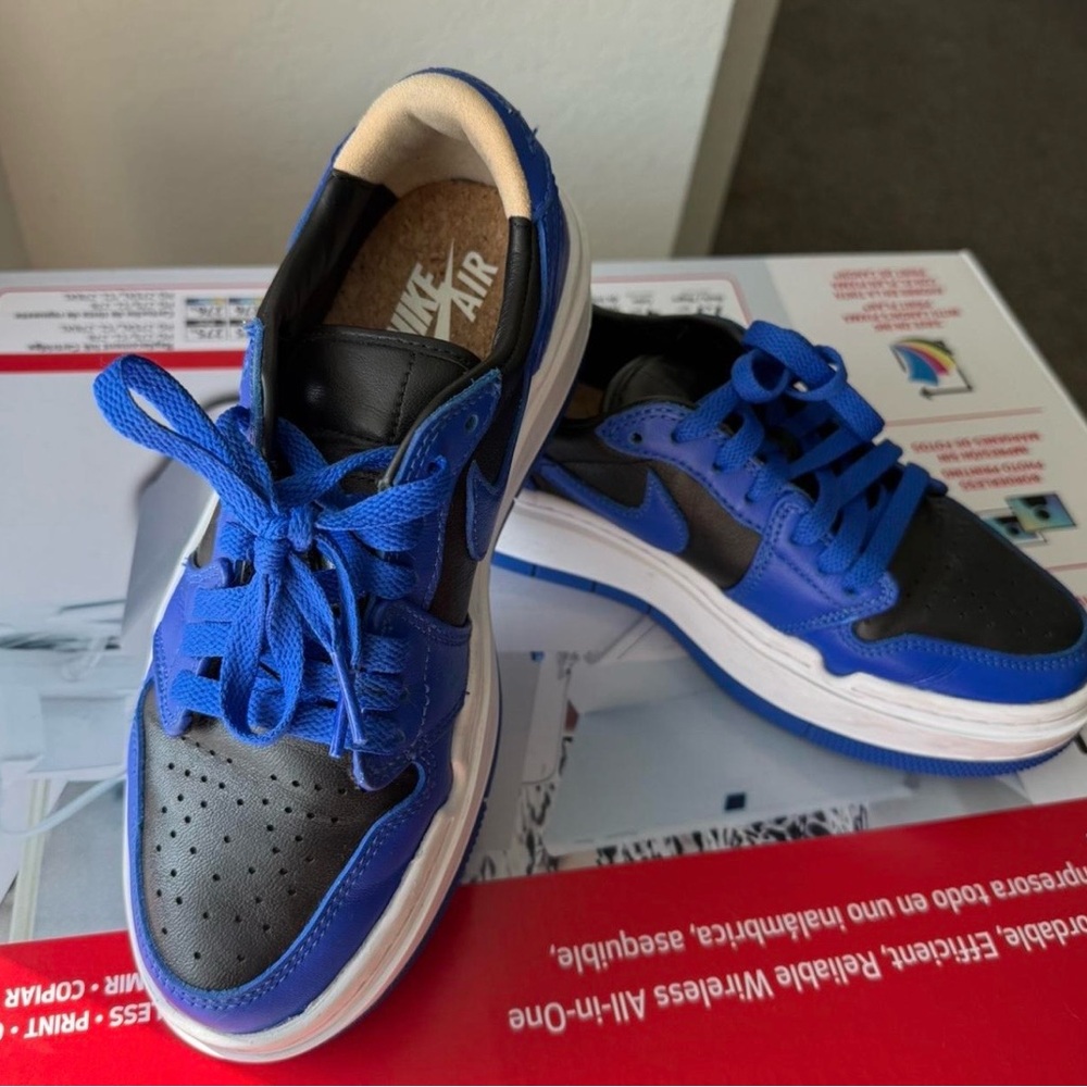 Nike Women’s Black and Royal Blue Sneakers